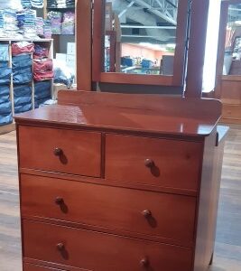 Perfect 5 drawer dresser